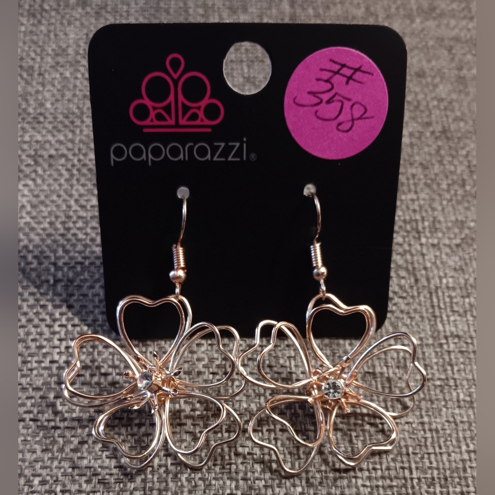 Paparazzi Gold Flower Earrings
